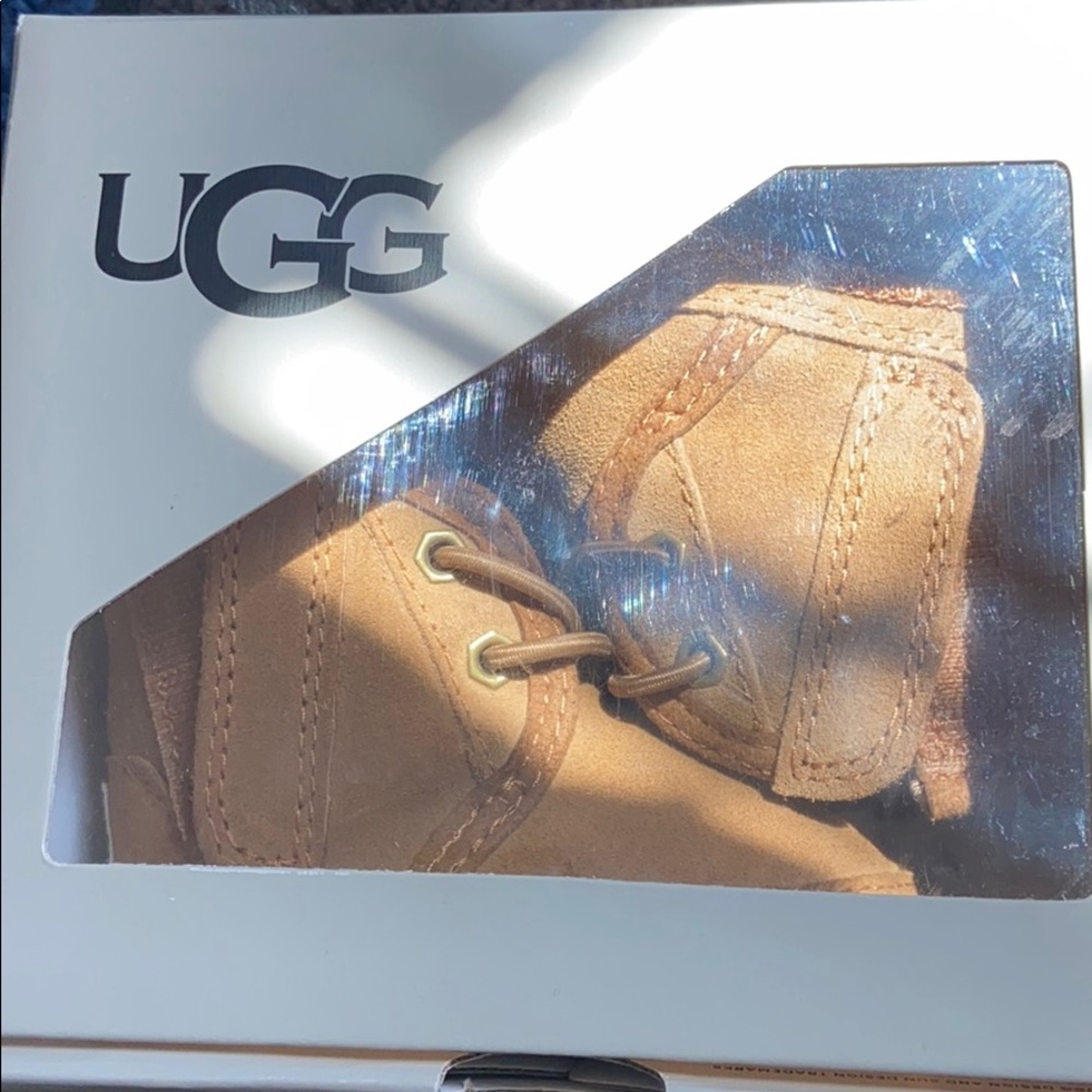 baby ugg - Picture 1 of 2